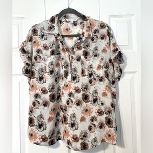 Downeast shirt size L